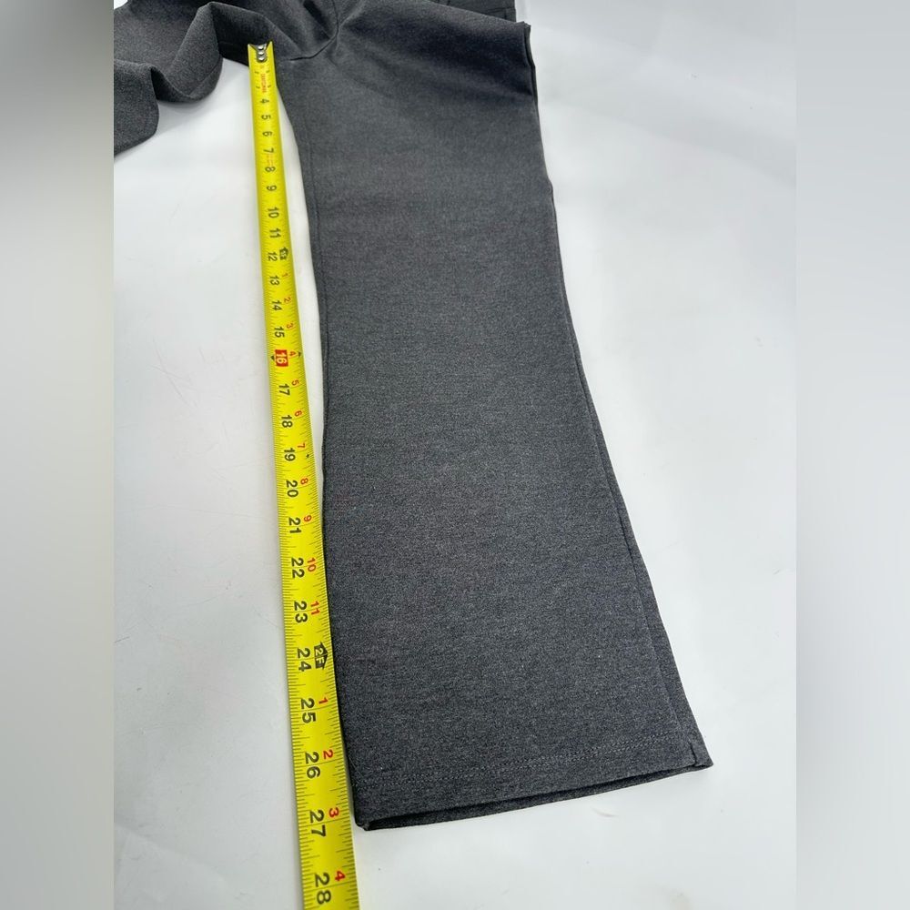 NWT Quince Ultra-Stretch Ponte Straight Leg Pants Size Medium PETITE - Picture 9 of 10